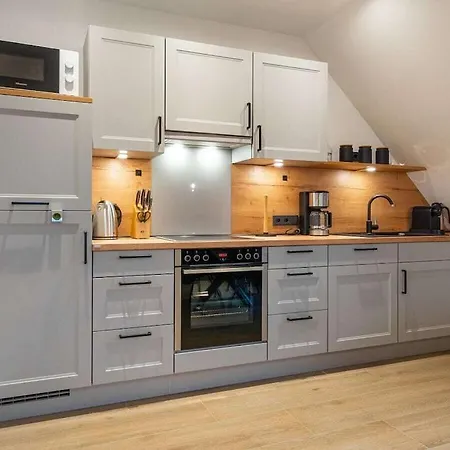 بيت للعطل With 2 Bedrooms *